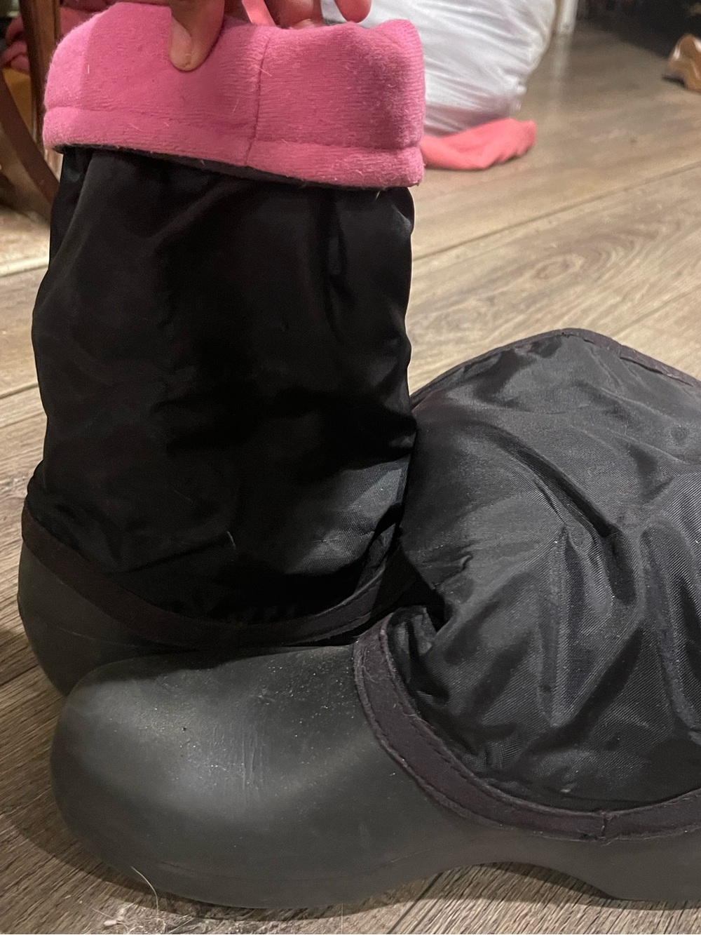 CROCS Black Slip-On Winter Boots with Pink Cuff